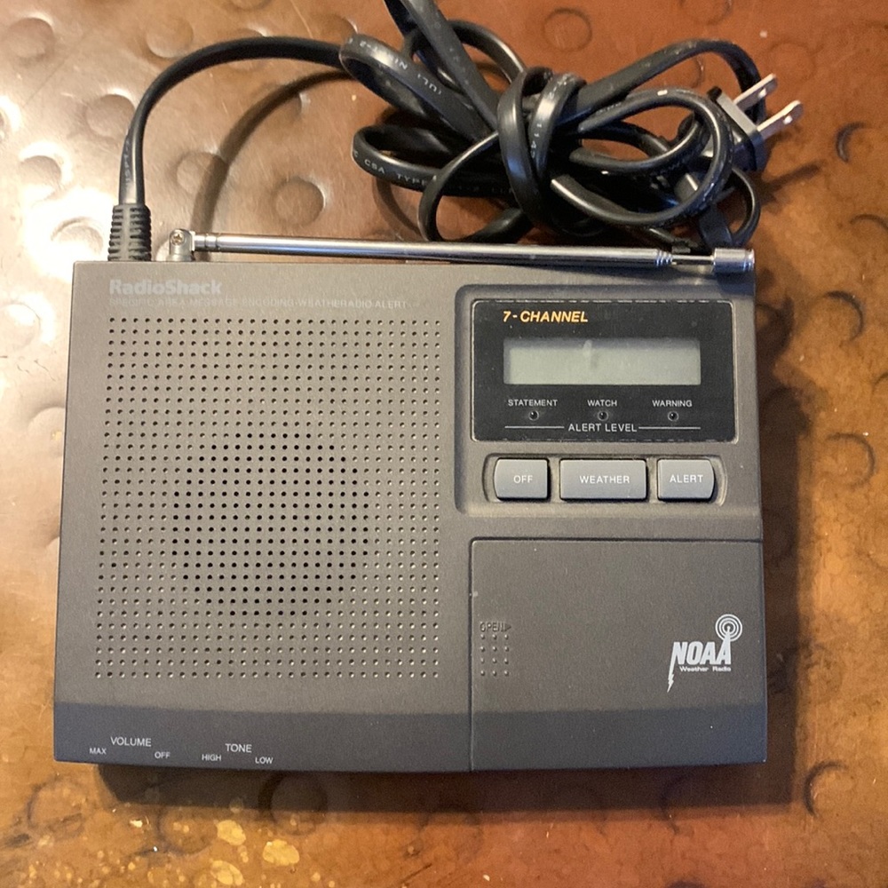 NOAA Weather Alert Radio Radio Shack 7 channel